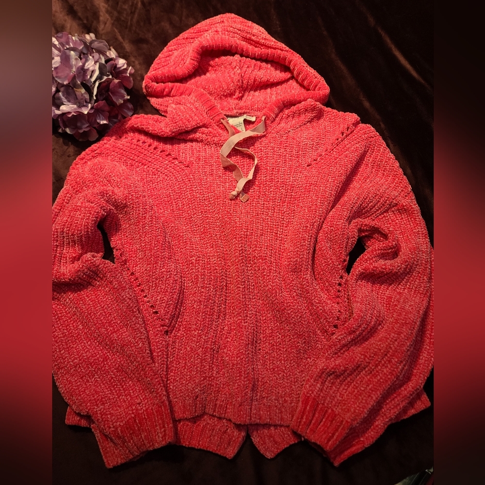 Hot Pink American Rag sweater w/hood Size L